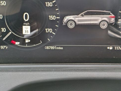 Used 2021 Land Rover Range Rover Velar R-Dynamic S image 28