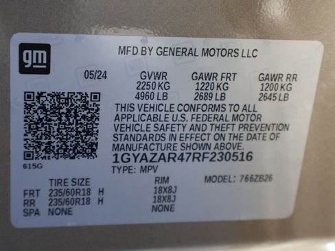 Used 2024 Cadillac XT4 Luxury w/ Cold Weather Package image 30