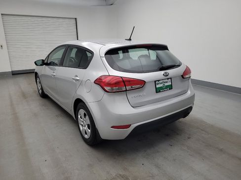 Used 2017 Kia Forte LX FWD image 5