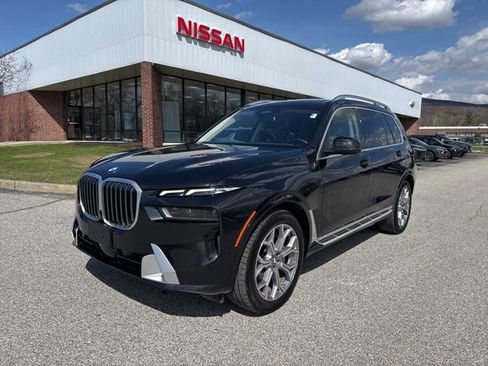 Used 2026 BMW X7 xDrive40i image 1