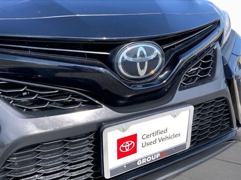Used 2022 Toyota Camry SE FWD image 29