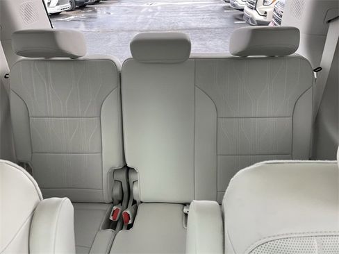 New 2026 Buick Enclave Avenir w/ Super Cruise Package image 24