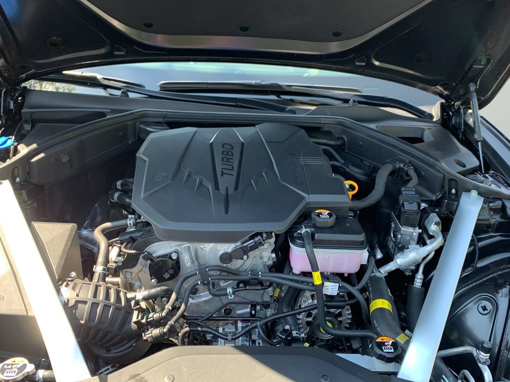 Certified 2026 Genesis G70 2.5T RWD image 9