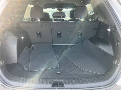 Used 2025 Chevrolet Equinox LT image 31