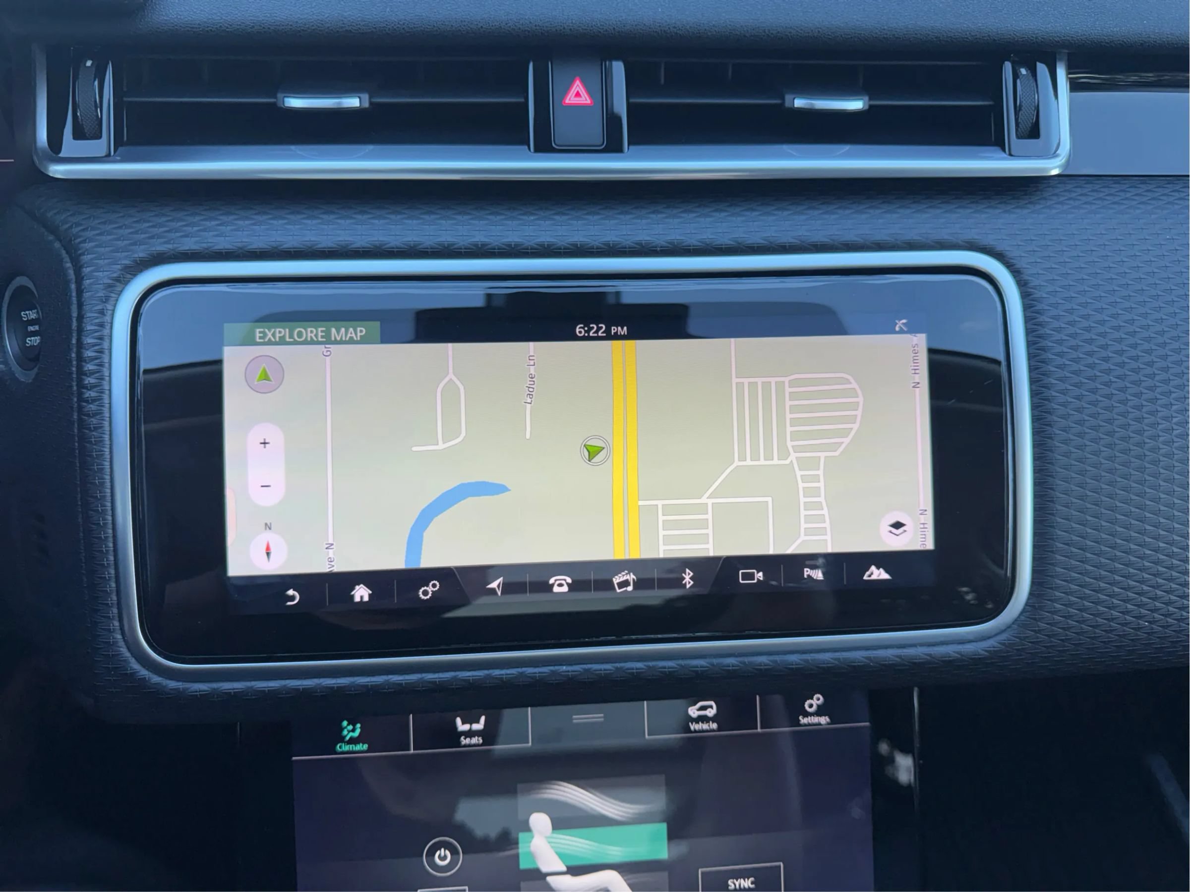 Used 2018 Land Rover Range Rover Velar S AWD/4WD image 26