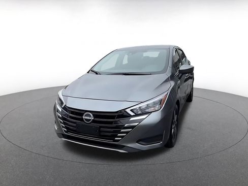 Used 2025 Nissan Versa SV FWD image 7