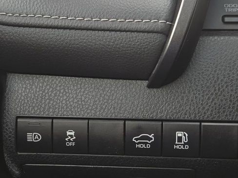Certified 2023 Toyota Camry SE FWD image 25