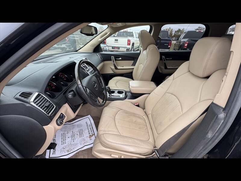 Used 2011 GMC Acadia Denali AWD/4WD image 9