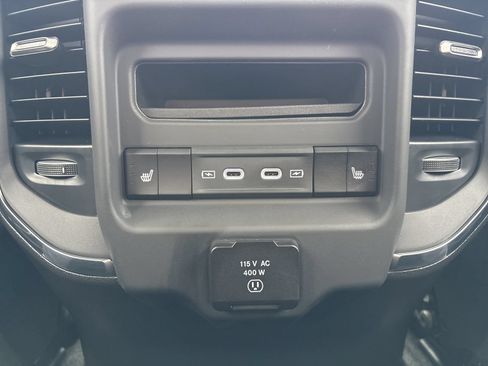 New 2026 RAM 1500 Laramie w/ Night Edition AWD/4WD image 18