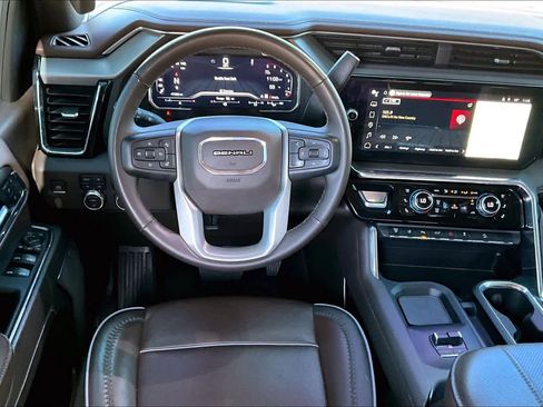 Used 2024 GMC Sierra 2500 Denali w/ Denali Reserve Package image 6