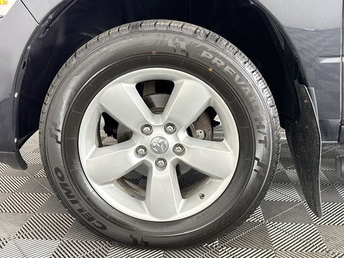 Used 2016 RAM 1500 Express image 35