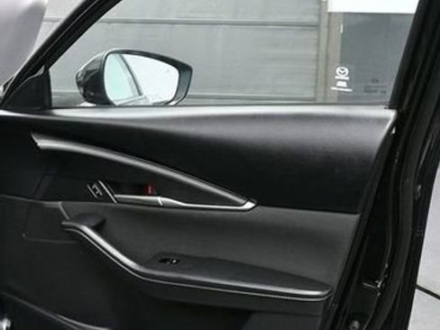 Used 2024 MAZDA CX-30 AWD 2.5 S image 16
