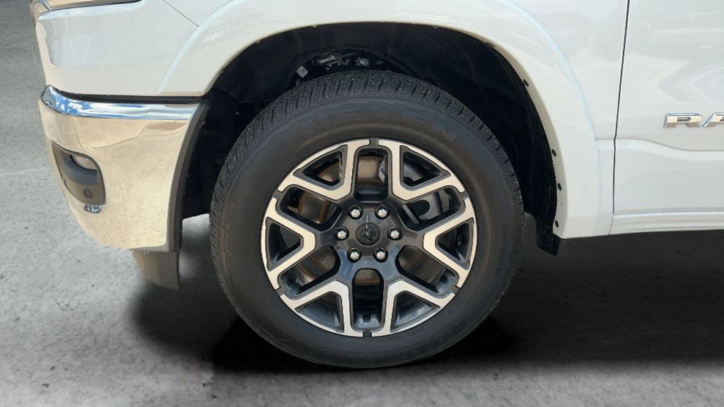 Used 2026 RAM 1500 Laramie AWD/4WD image 26
