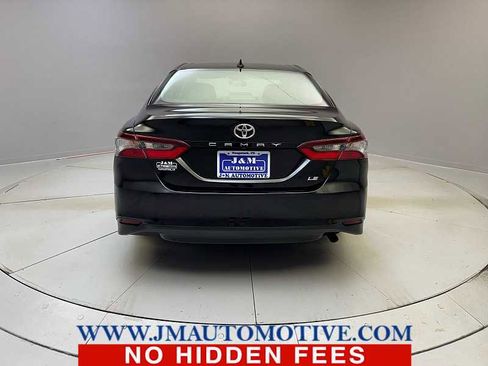 Used 2023 Toyota Camry LE image 4