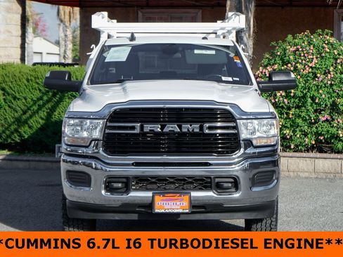 Used 2021 RAM 3500 Big Horn image 3