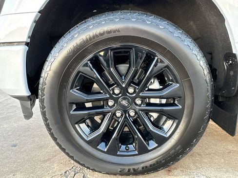 Used 2025 Ford F150 Lariat w/ Equipment Group 502A High image 34