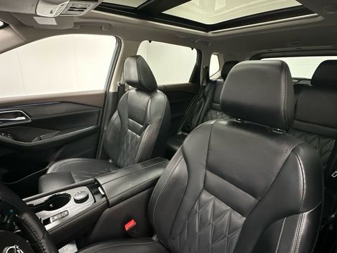 Used 2023 Nissan Rogue Platinum w/ Platinum Premium Package AWD/4WD image 9