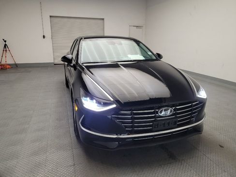 Used 2023 Hyundai Sonata SE image 14