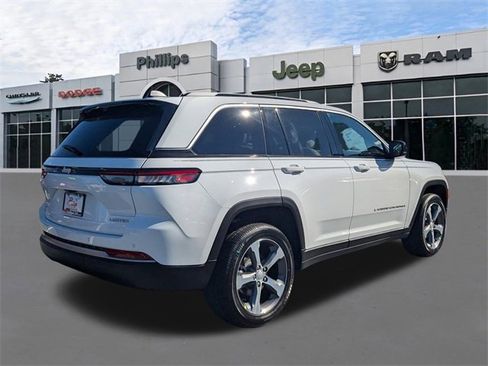 New 2026 Jeep Grand Cherokee Limited image 4