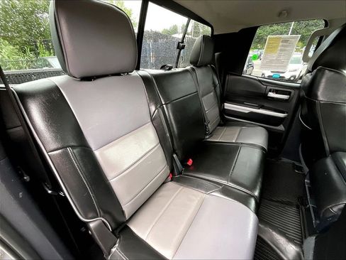Used 2017 Toyota Tundra SR5 AWD/4WD image 16