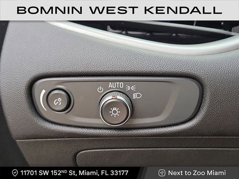 Used 2023 Chevrolet Malibu RS image 26