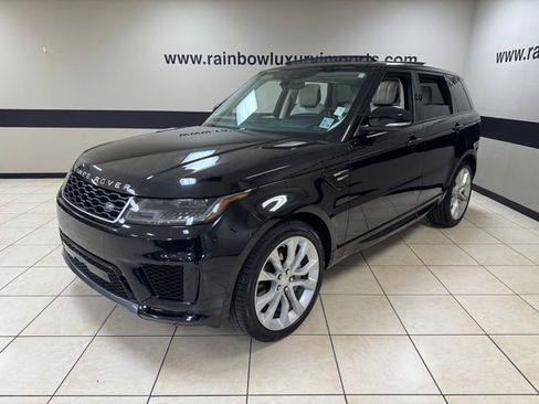 Used 2020 Land Rover Range Rover Sport HSE image 3