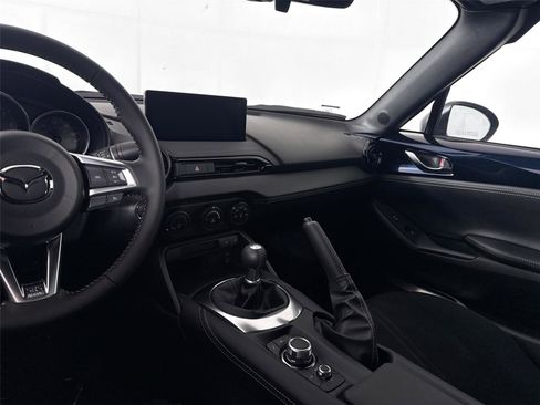 New 2026 MAZDA MX-5 Miata Club w/ Interior Package image 33