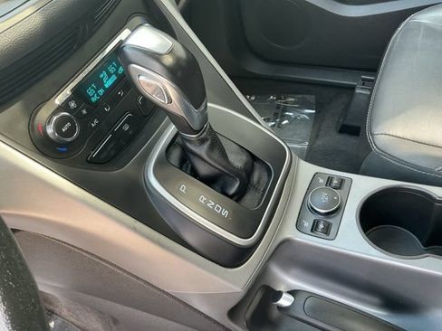 Used 2014 Ford Escape SE w/ Equipment Group 201A FWD image 27