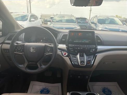 Used 2022 Honda Odyssey Touring image 14