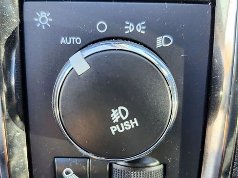 Used 2016 RAM 1500 Sport w/ Black Ram 1500 Sport Group image 19