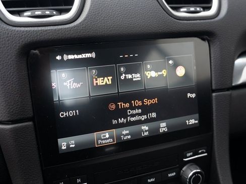 Used 2024 Porsche 718 Cayman S image 24