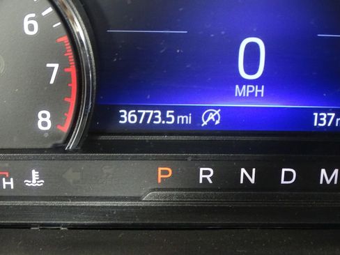 Used 2021 Ford Explorer XLT w/ Equipment Group 202A image 40