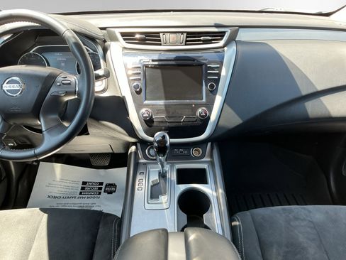 Used 2020 Nissan Murano SV AWD/4WD image 11