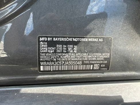 Used 2018 BMW 320i xDrive Sedan AWD/4WD image 11