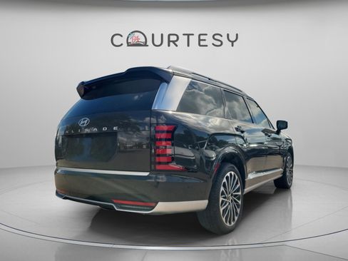 New 2026 Hyundai Palisade Calligraphy image 3
