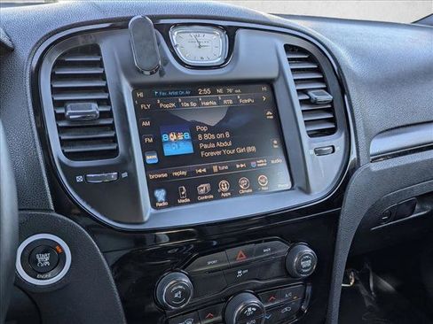 Used 2015 Chrysler 300 S image 13