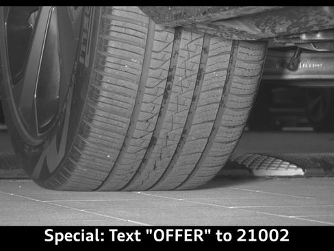 Certified 2025 Audi Q7 3.0T Prestige AWD/4WD image 28
