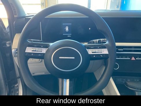 Used 2025 Hyundai Tucson SEL AWD/4WD image 6