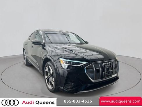 Used 2021 Audi e-tron Premium Plus w/ Premium Plus Package AWD/4WD image 3
