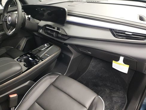 New 2026 Buick Enclave Avenir w/ Super Cruise Package FWD image 8