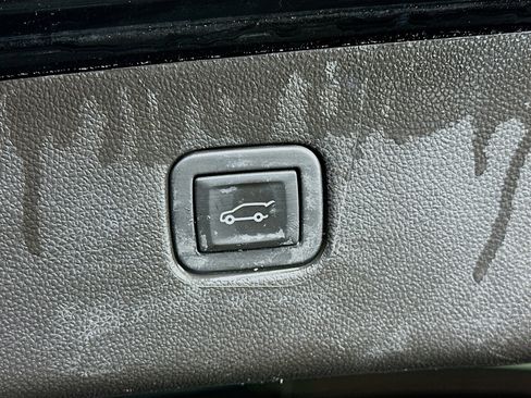 Used 2020 Chevrolet Blazer LT image 27