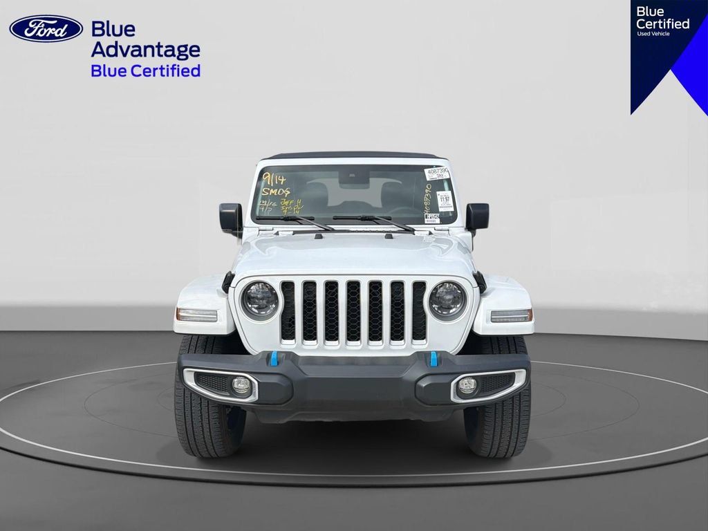 Used 2023 Jeep Wrangler Unlimited Sahara w/ Safety Group AWD/4WD image 3