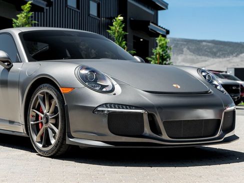 Used 2014 Porsche 911 GT3 RWD image 10