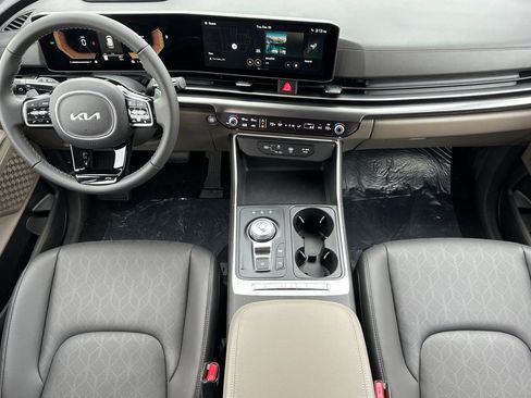 New 2026 Kia Carnival LXS image 13