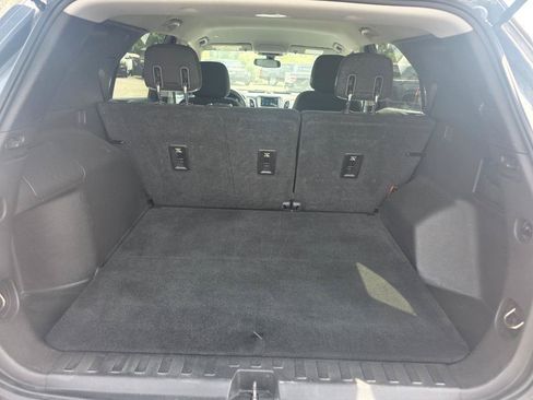Used 2019 Chevrolet Equinox LT w/ LPO, Floor Liner Package FWD image 13