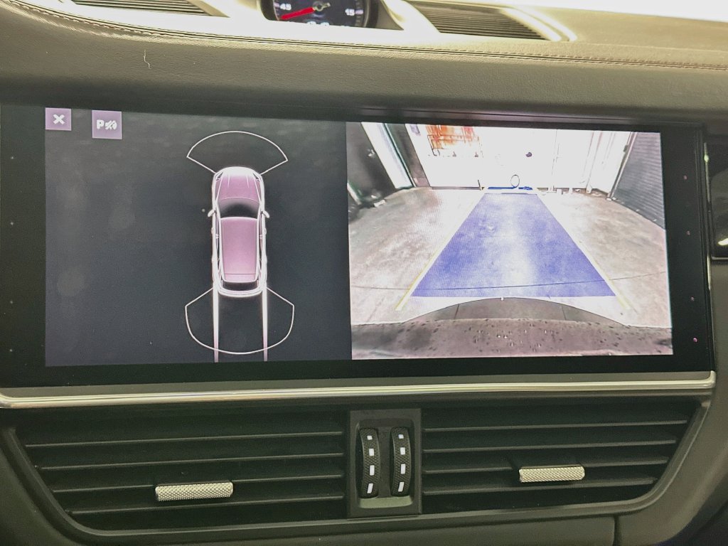 Certified 2021 Porsche Cayenne GTS AWD/4WD image 15