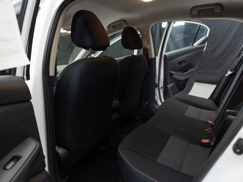 Used 2024 Nissan Sentra SV FWD image 15