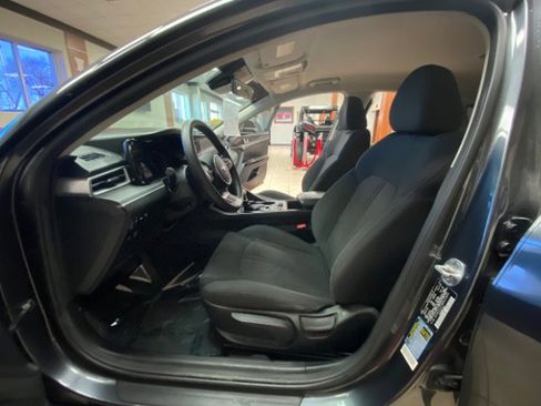 Used 2021 Kia K5 LXS image 21