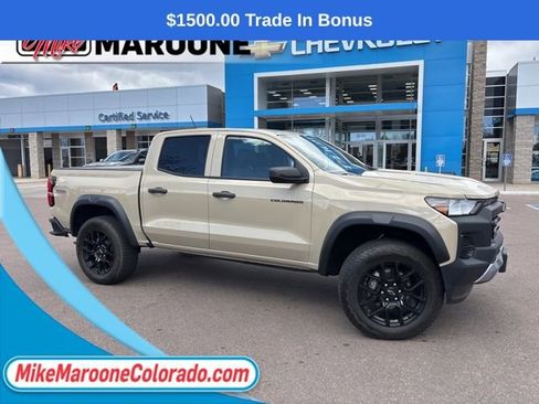Used 2023 Chevrolet Colorado Trail Boss w/ LPO, Dark Essentials Package AWD/4WD image 1