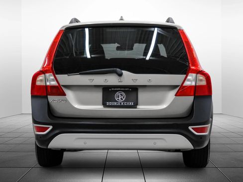 Used 2012 Volvo XC70 3.2 FWD image 9
